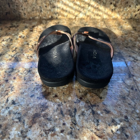 Vionic Hilda Thong Sandals, Brown, Women's 6.5 - Picture 6 of 7